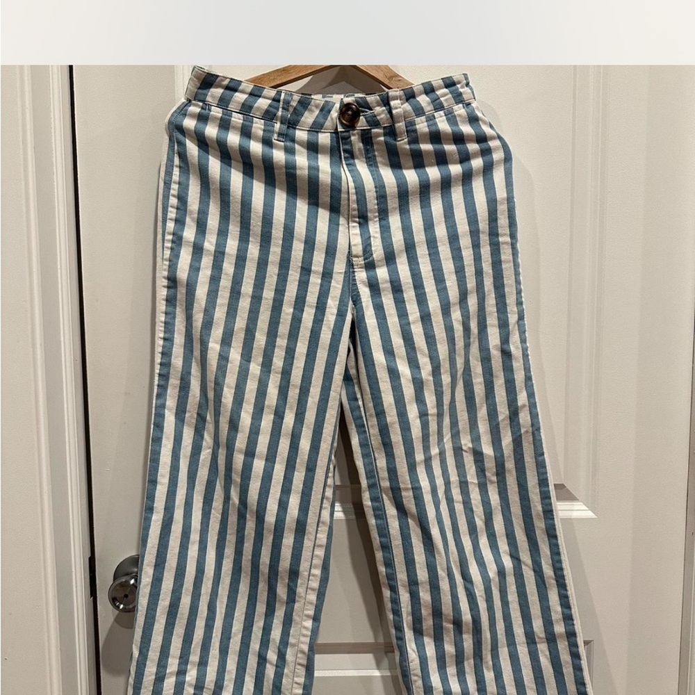 ROLLA'S Blue and White Vertical Stripe Shorts